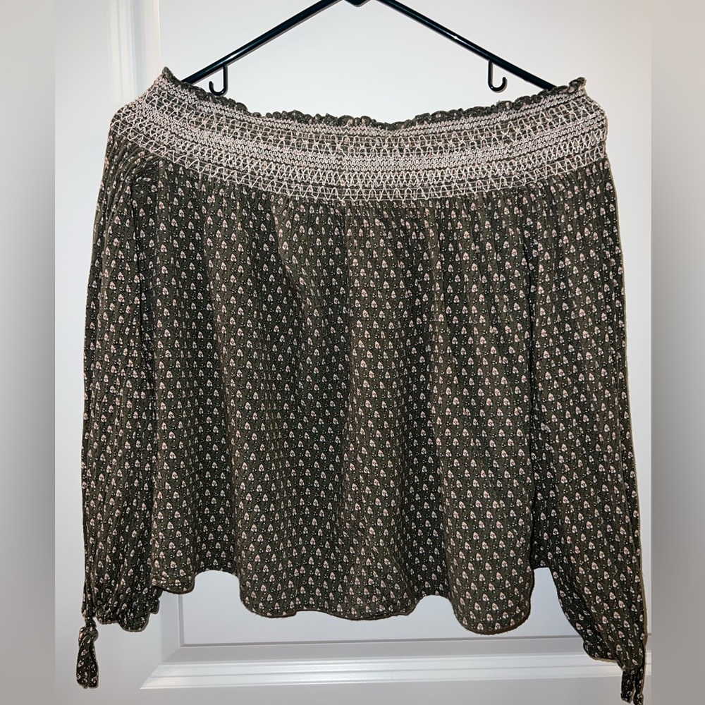 Abercrombie Off the Shoulder Top